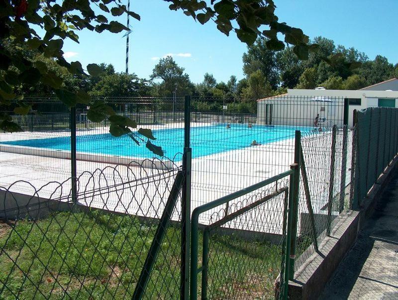 Camping De Baignes Hotel Exterior photo